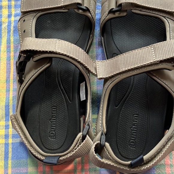 Dunham Men\'s Nolan Taupe Sandals Size 13